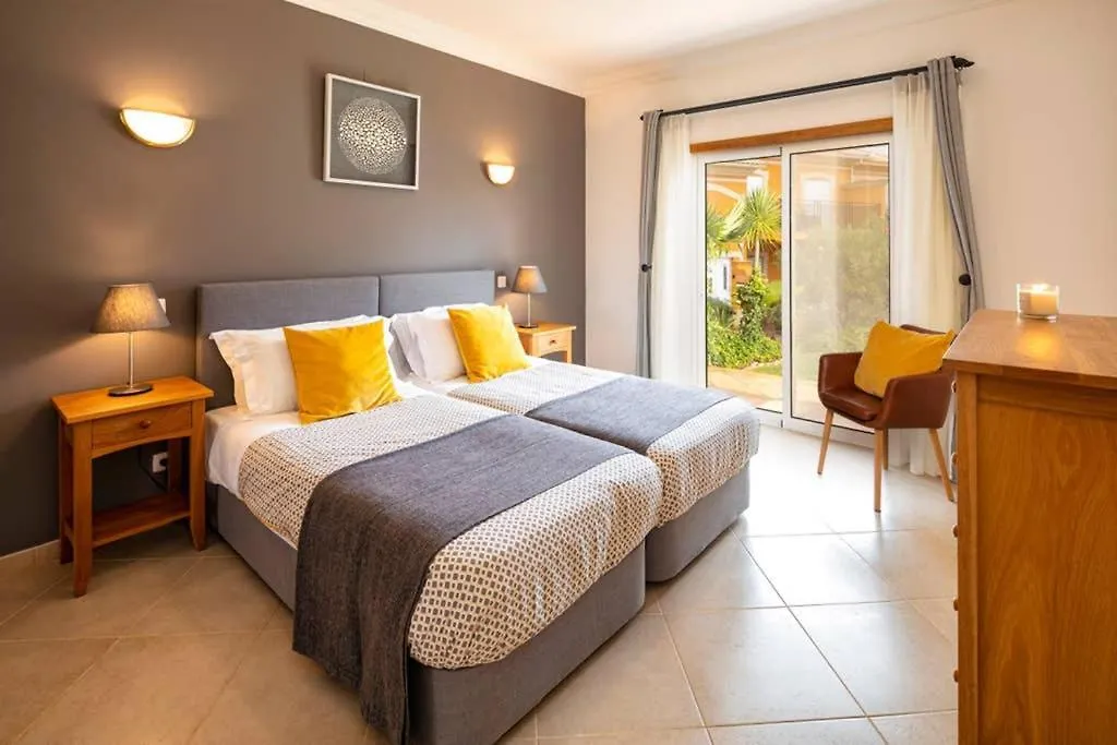 Luxury Apartment With Free Use Of Pool, Gym And Spa Lagos